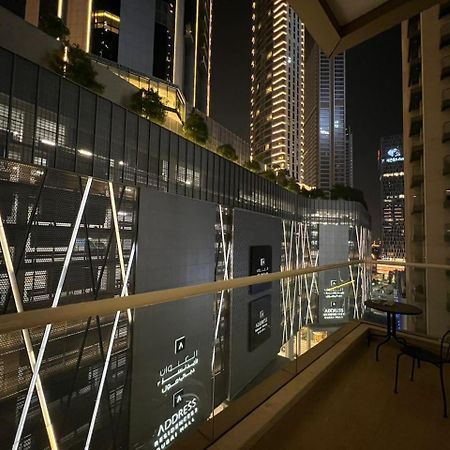 Hostel Downtown Holiday'S - 1 Min To Dubai Mall & Burj Khalifa Exteriér fotografie